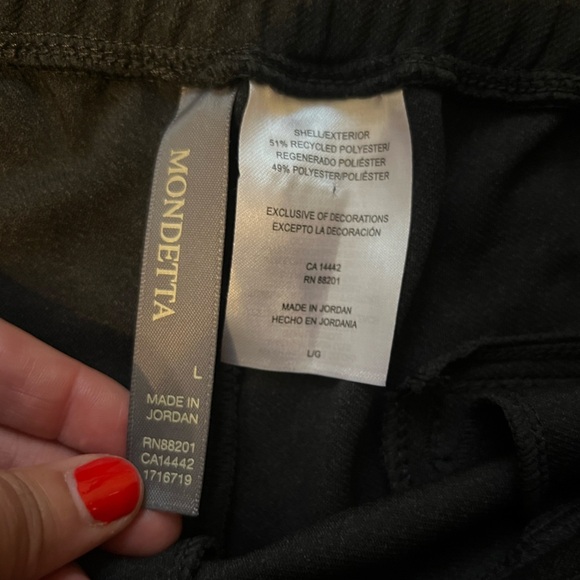 Mondetta Elegant Black Pants size L (i102) - Picture 7 of 12
